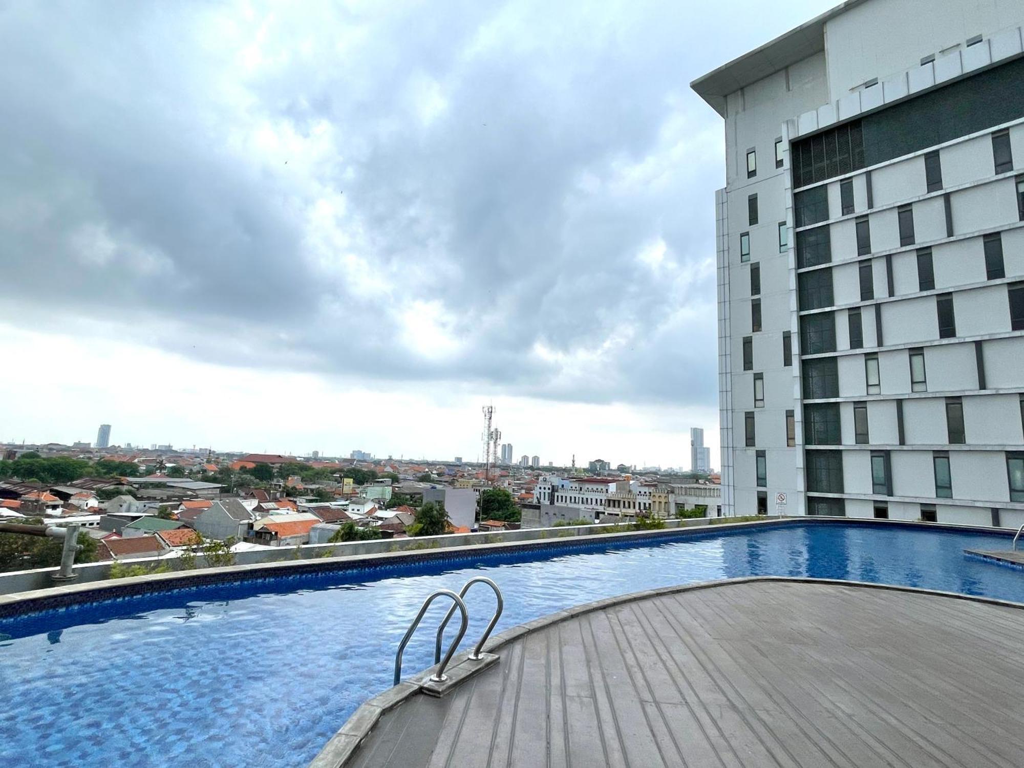 2Br The Linden Apartment, Marvel City Mall, Apartemen Pusat Kota Surabaya Exterior photo